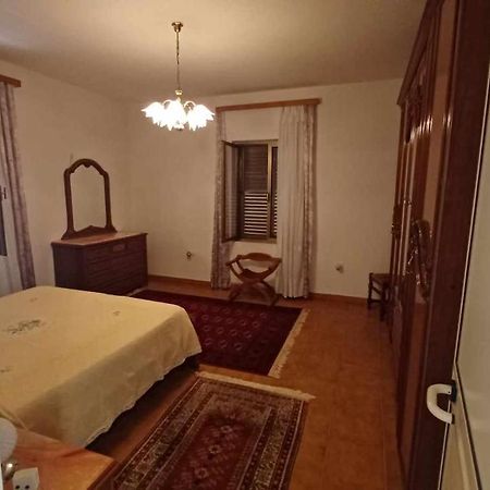 La Casa Nella Natura Villa Perfugas Bagian luar foto