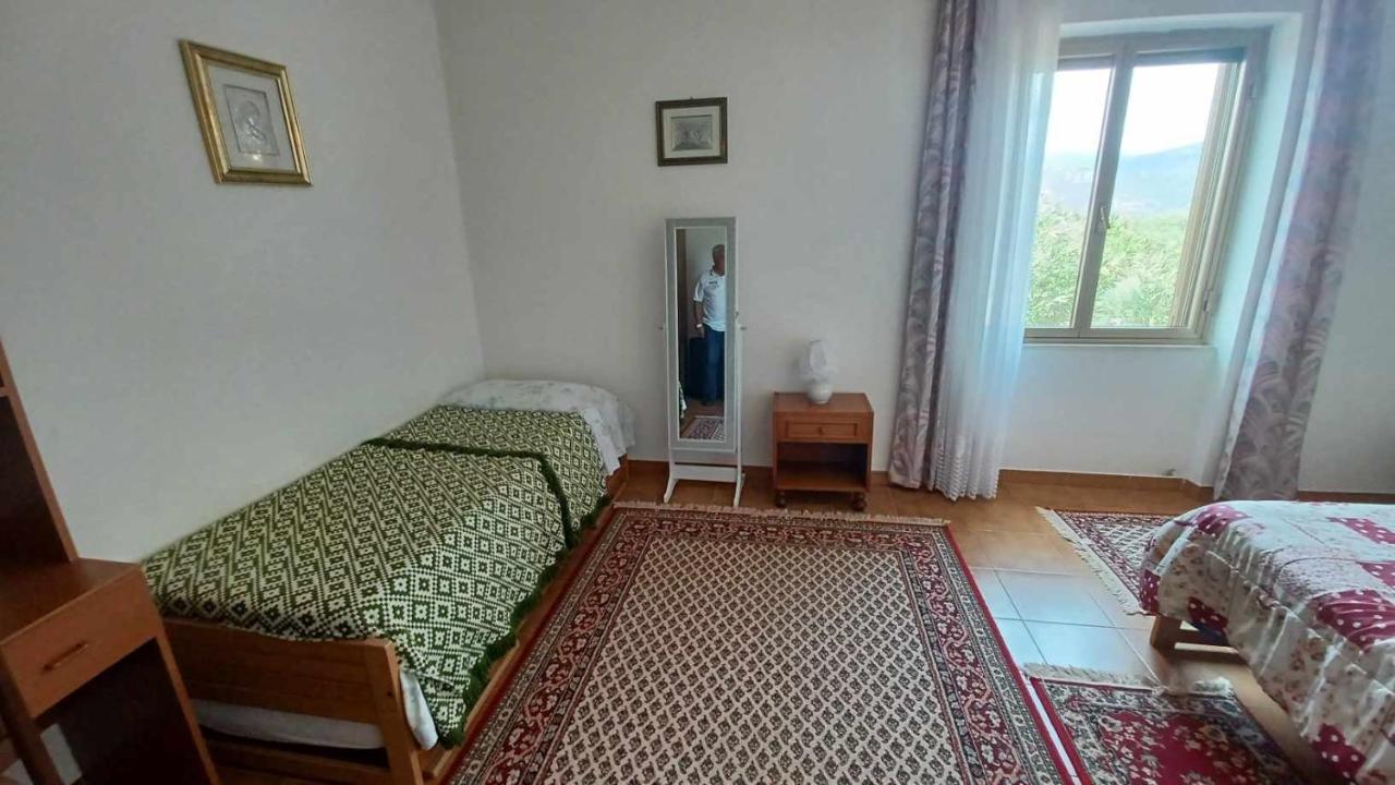 La Casa Nella Natura Villa Perfugas Bagian luar foto