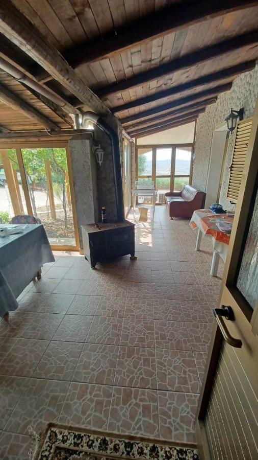 La Casa Nella Natura Villa Perfugas Bagian luar foto